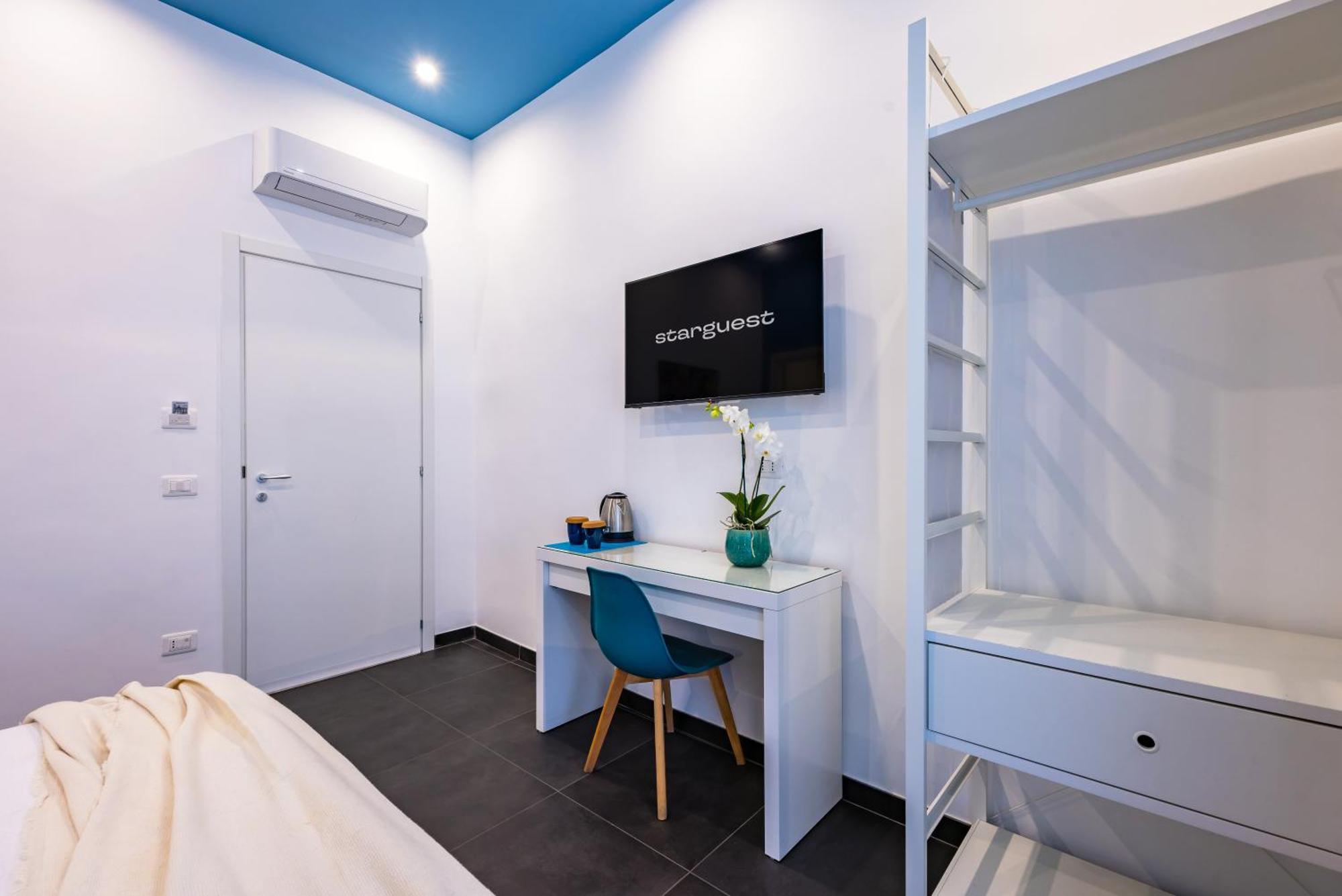 Bed & Breakfast Le Porte Di Partenope Naples