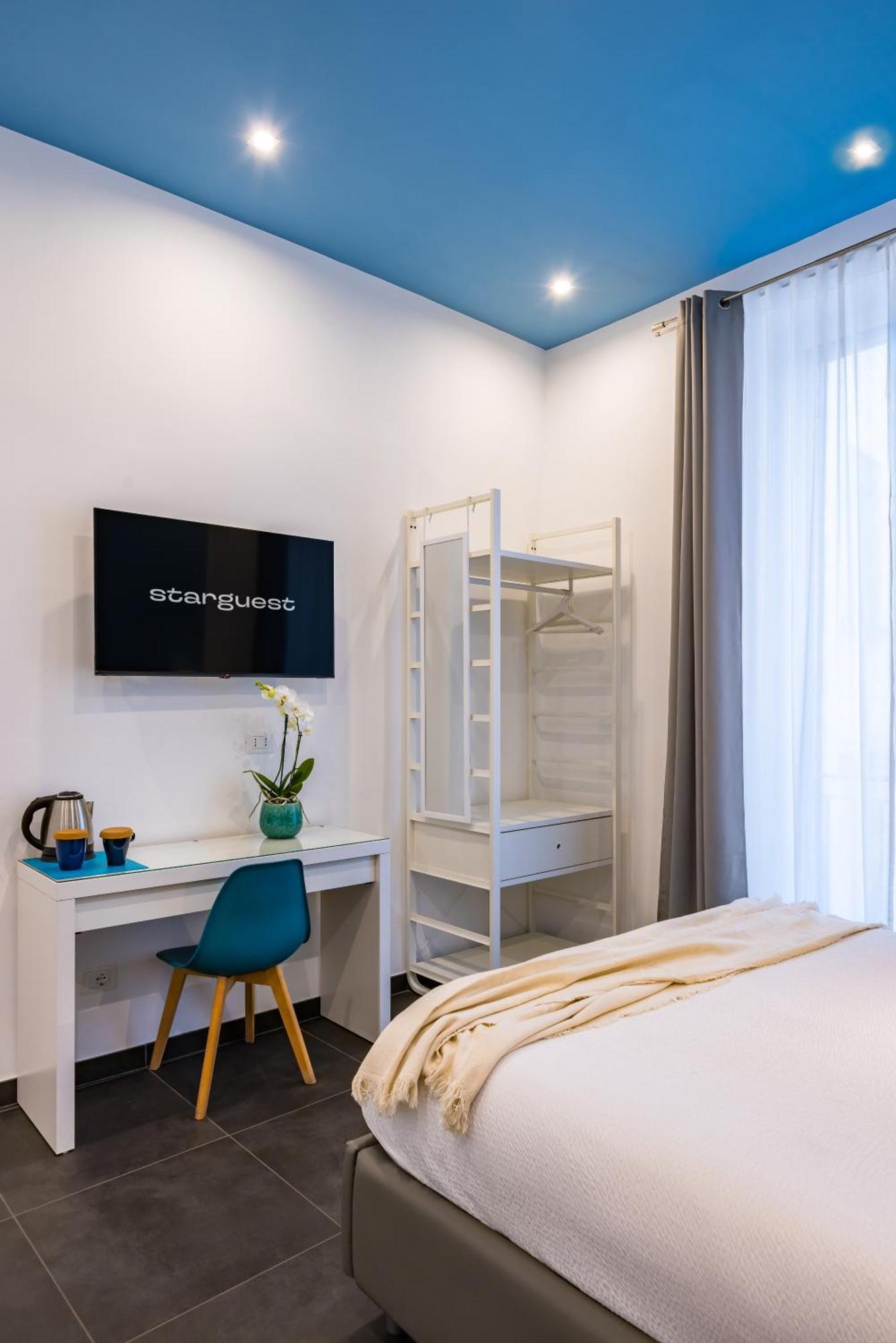 Le Porte Di Partenope Bed & Breakfast *