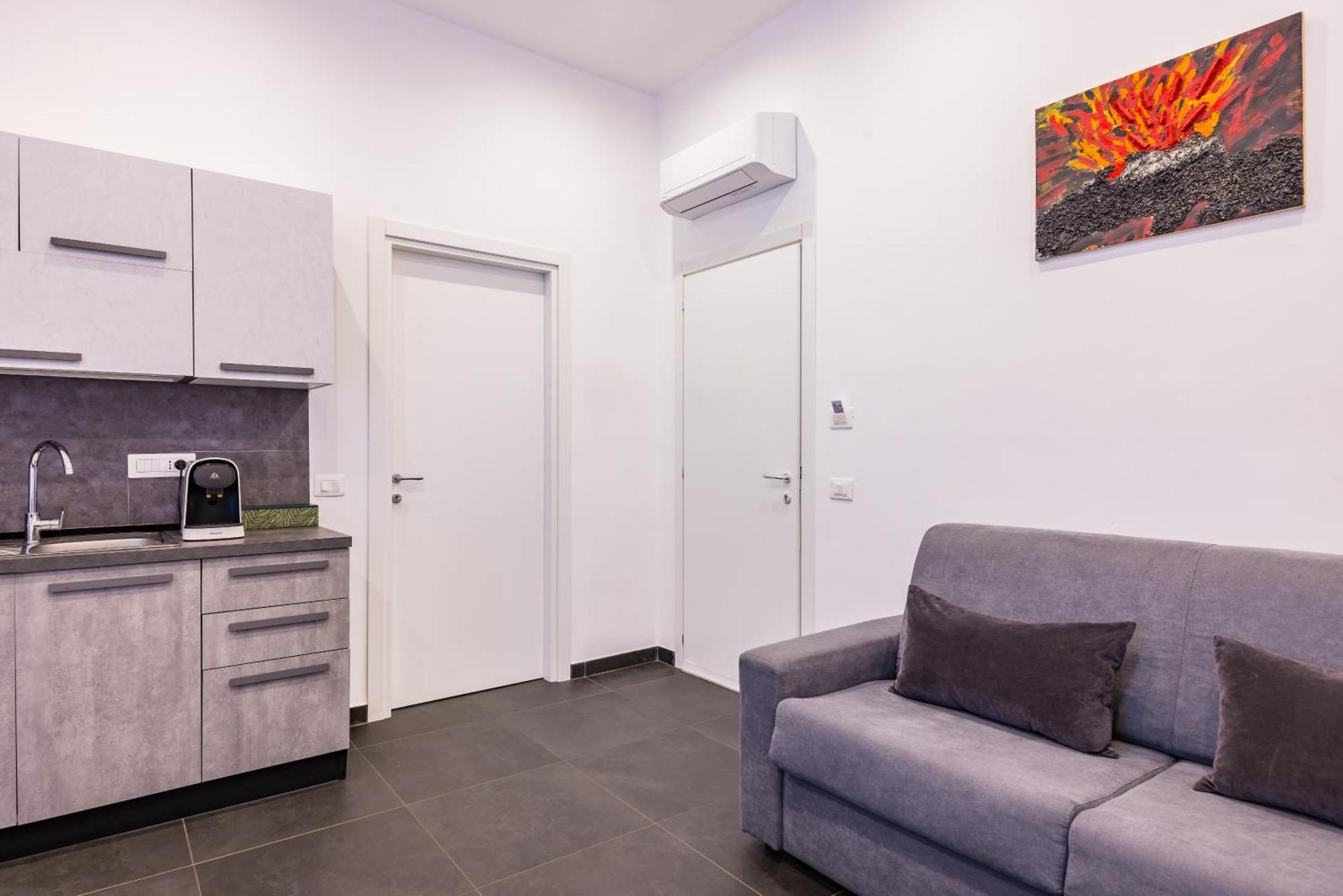 Le Porte Di Partenope Bed & Breakfast