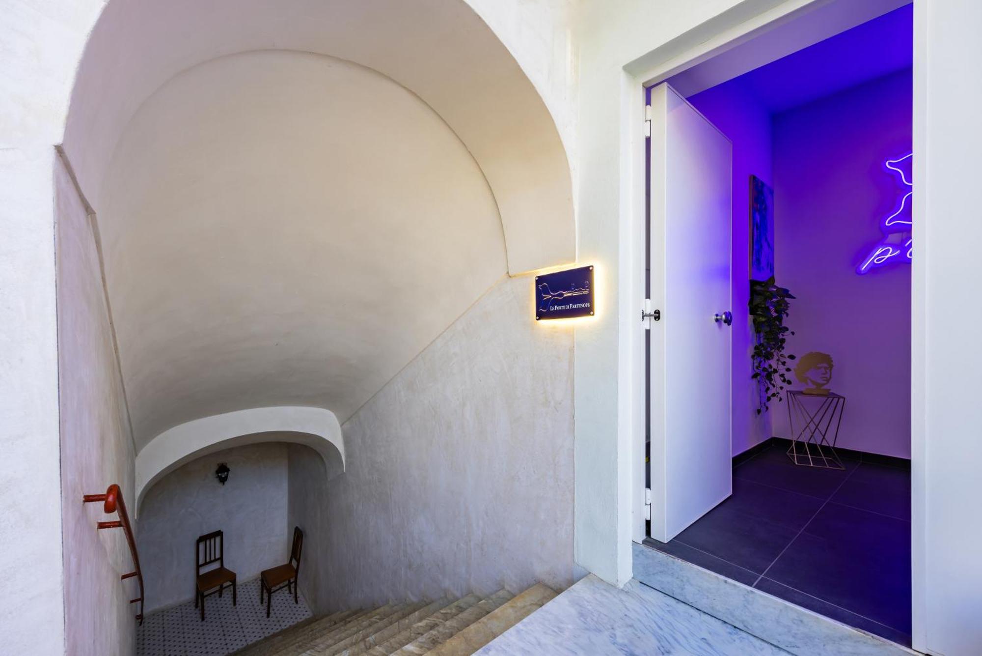 Le Porte Di Partenope Bed & Breakfast *